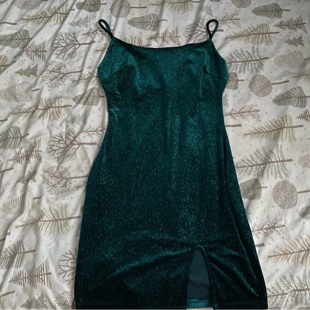 Windsor Emerald Green Glitter Spaghetti Strap Mini Dress - Picture 2 of 2